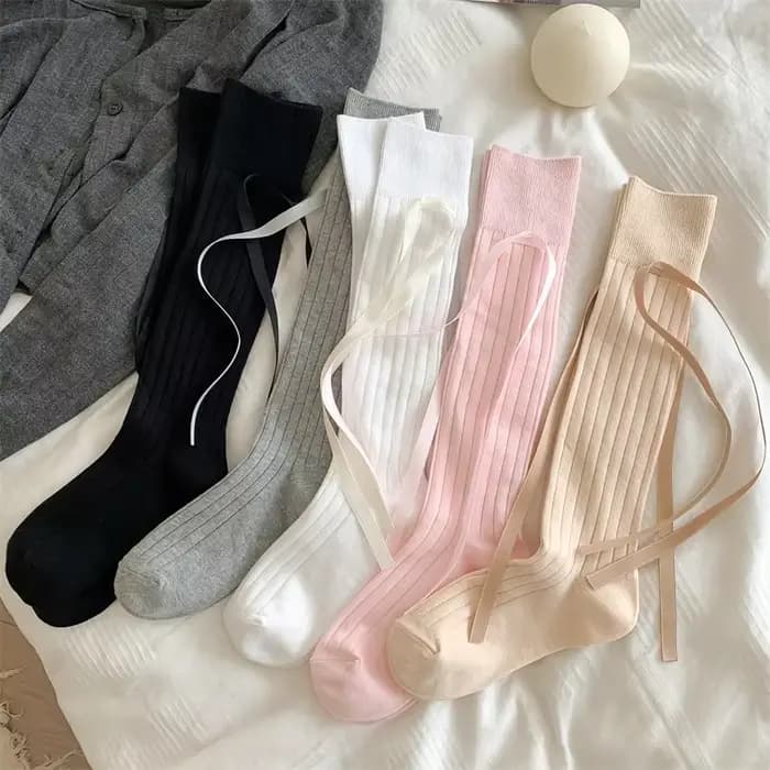 Chaussettes longues pour femmes