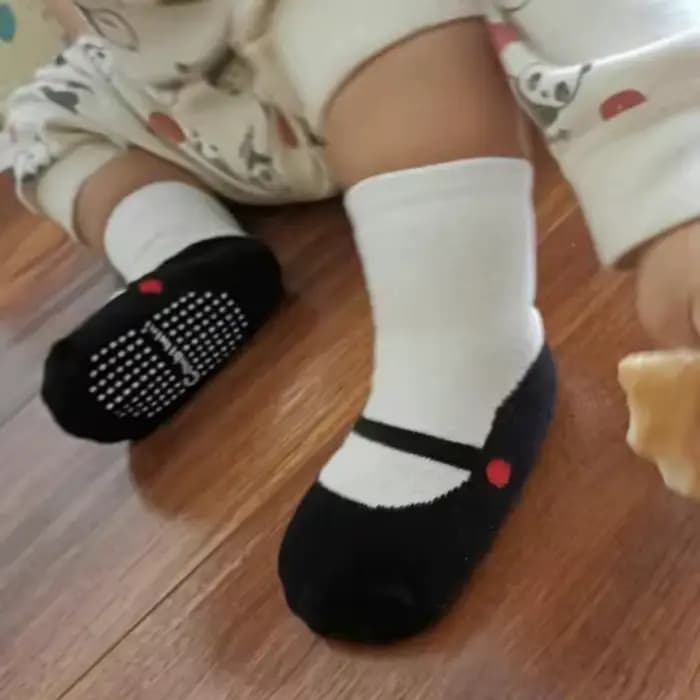 3 paires de chaussettes pour bébés filles