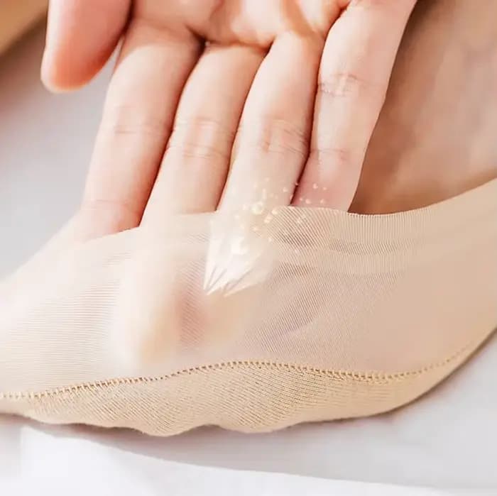 Chaussons fins coordonnants en silicone pour femmes, chaussettes de bateau coréennes solides, sans couture et invisibles, été