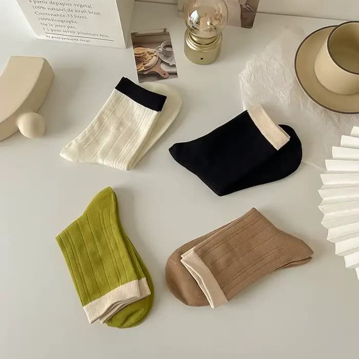 Chaussette à bande verticale pour femme