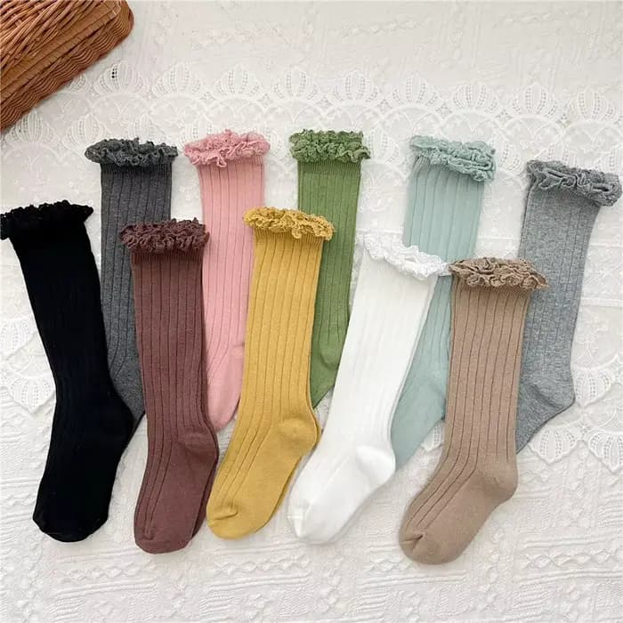 Chaussettes hautes à volants pour filles