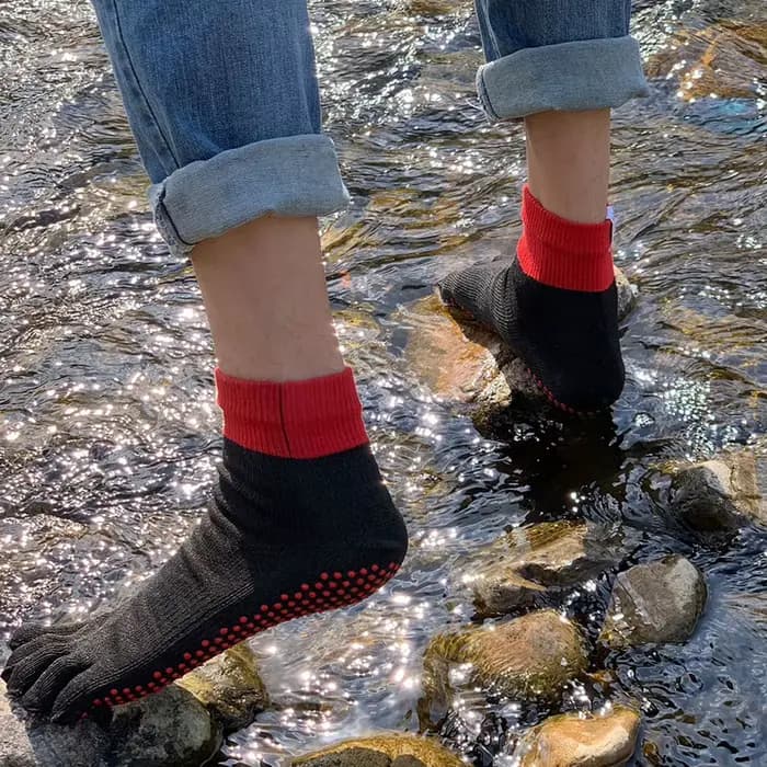 Chaussettes antidérapantes pour sports de plein air
