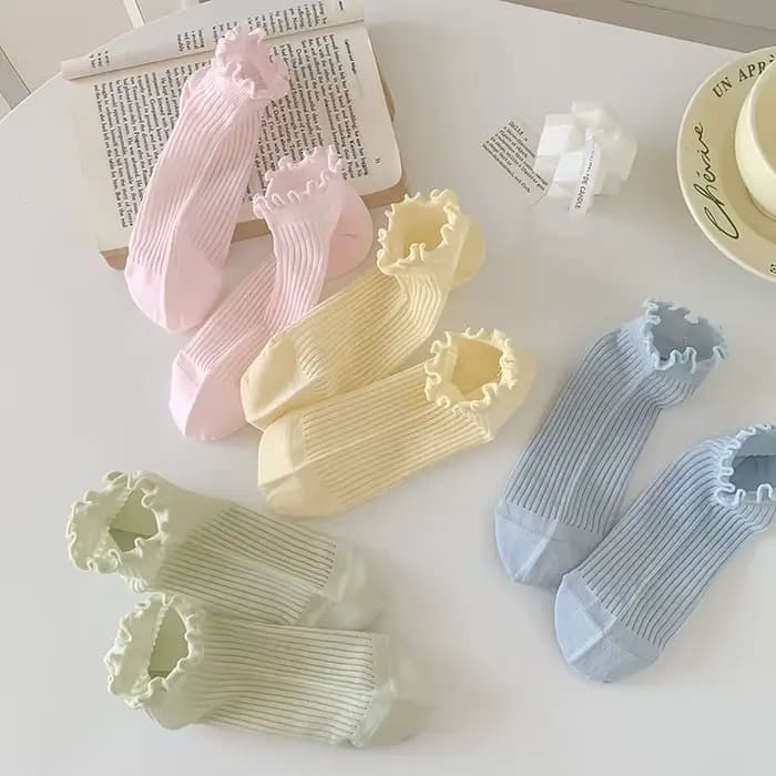 Chaussettes d'été pour femmes, nouvelles, unies, décontractées, quotidiennes, à volants, fines, respirantes, ajourées, à la mode, courtes