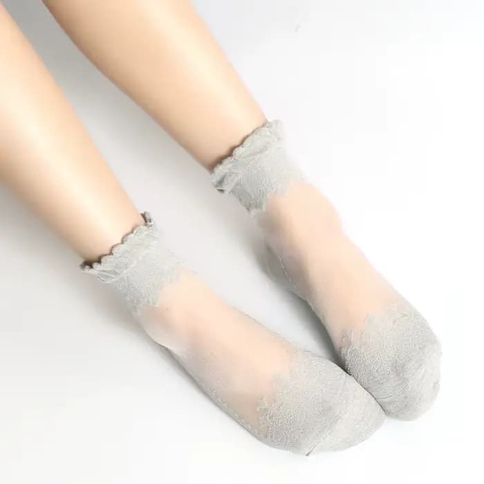 Chaussette en dentelle à volants pour femme