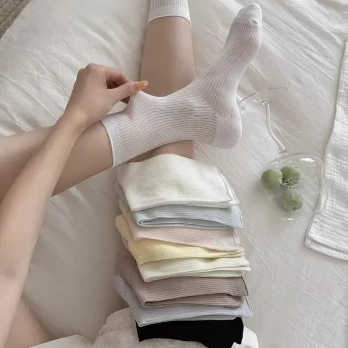 Chaussettes en soie pour femmes