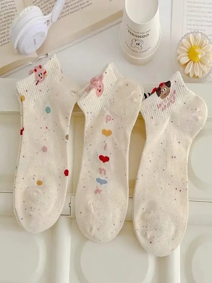 5 paires de chaussettes courtes en fil de points pour femmes, chaussettes décontractées respirantes et absorbant la sueur, à la mode, motif de dessin animé mignon, printemps/été