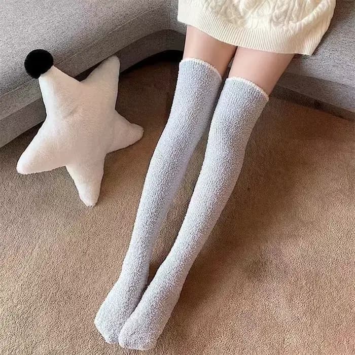Chaussettes hautes chaudes en molleton de corail pour femmes
