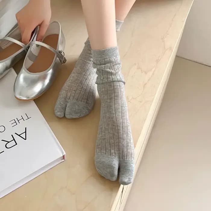 Chaussettes tendance pour femmes