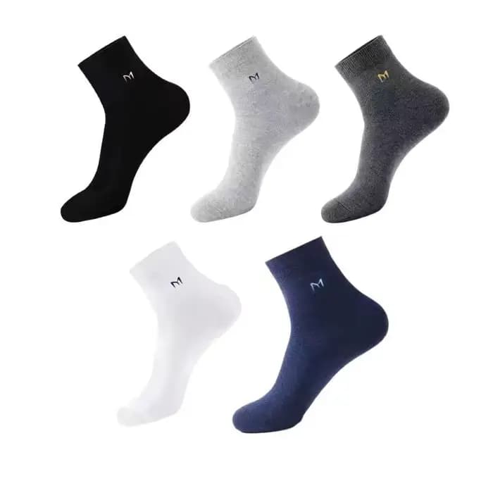 Chaussettes mi-hautes minimalistes
