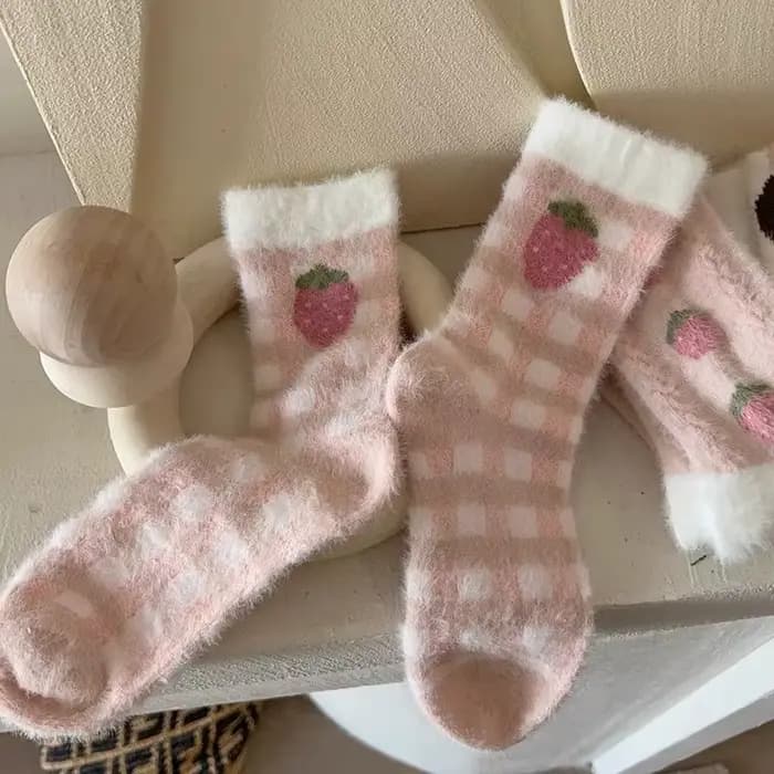 Chaussettes à rayures colorées pour femmes, chaussettes de sol en molleton de vison, douces et épais