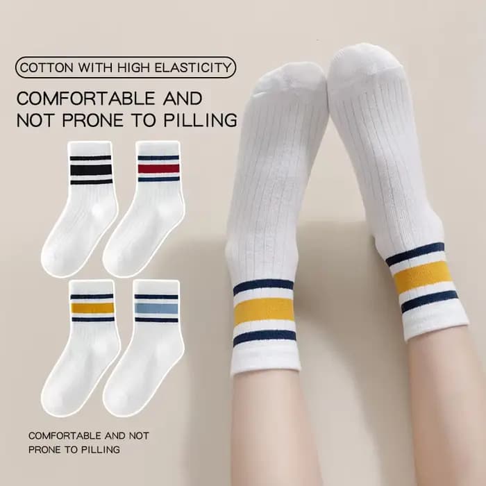 Quatre paires de chaussettes pour enfants pour le printemps et l'automne, style polyvalent rayé, cha