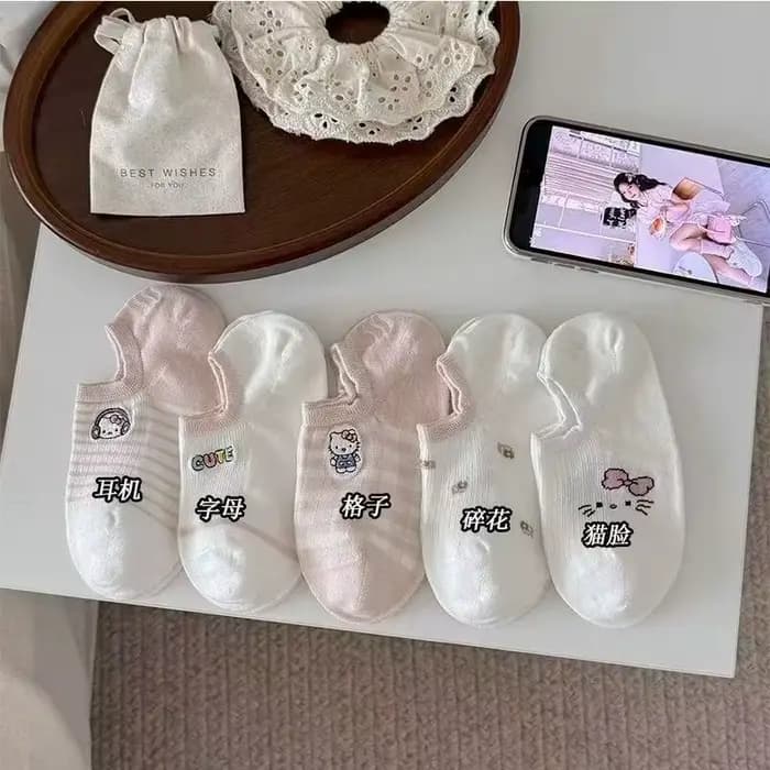 Lot de 5 chaussettes bateau Hello Kitty, imprimé dessin animé Sanrio Kawaii, antidérapantes, respira