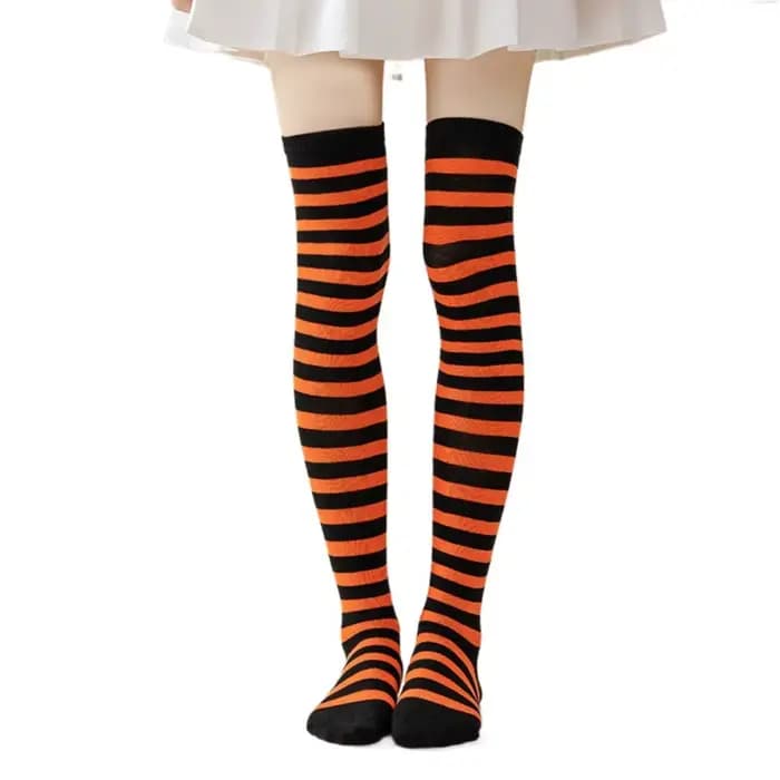 Cadeau de noël garder au chaud bas à rayures colorées absorbent la sueur doux sur les chaussettes au