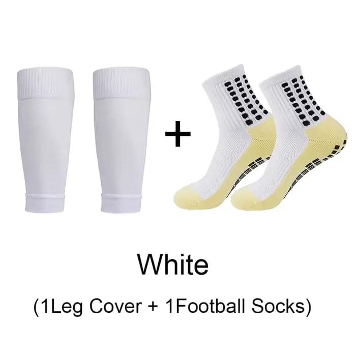 Chaussettes de football saisissantes au sol en plein air avec protège-jambes