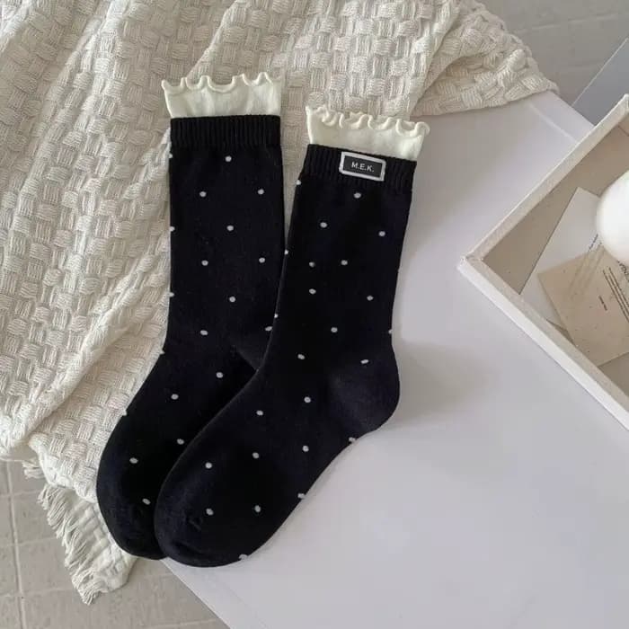 Chaussettes pour femmes nouveaux points mignon froufrous décontracté mode chaussettes longues respir