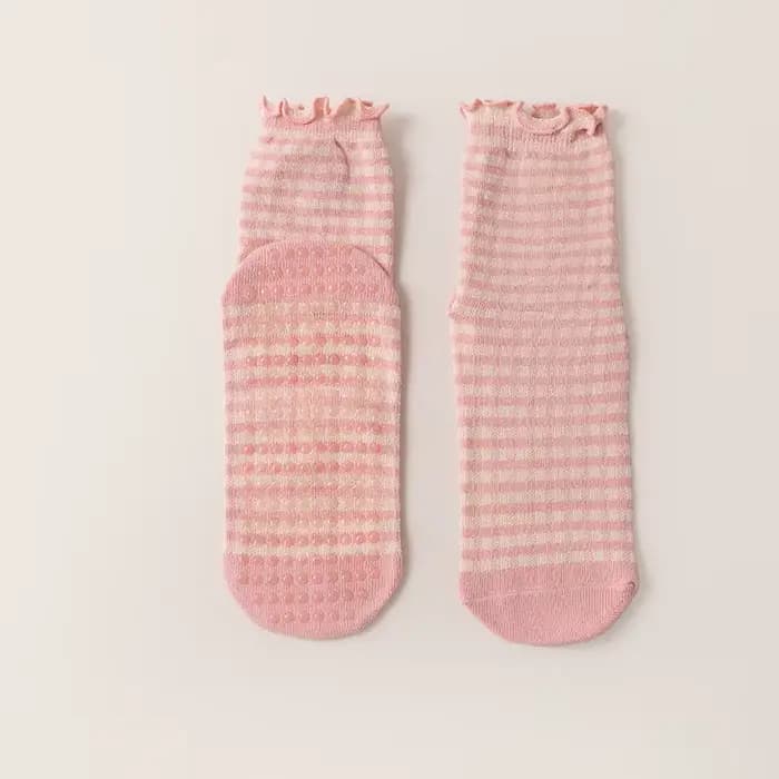 Chaussettes de Pilates pour femmes en coton avec bordure festonnée, antidérapantes en silicone, chau