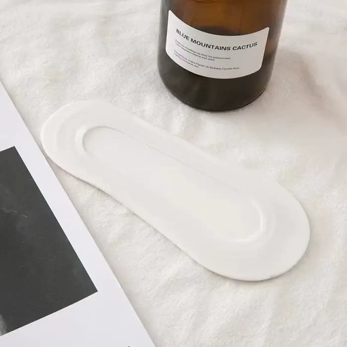 Chaussettes invisibles antidérapantes, pantoufles sans couture, chaussettes bateau en soie glacée, U