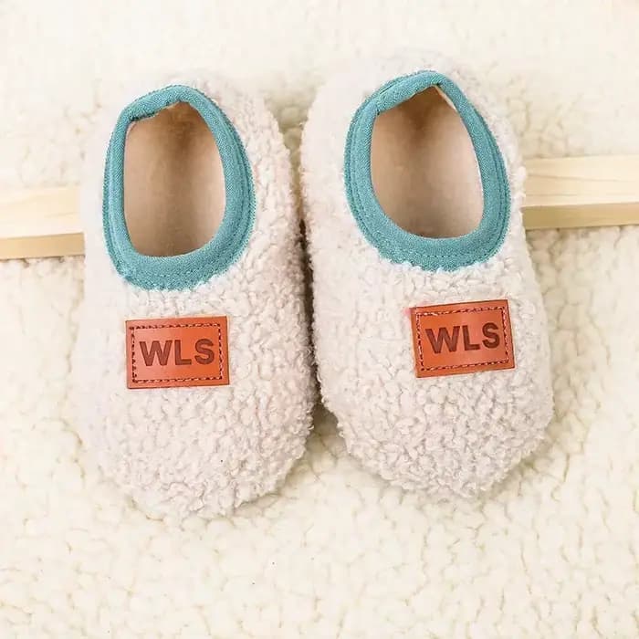 Pantoufles chaudes pour bébé, chaussettes de sol en peluche pour tout-petits, chaussures de marche s
