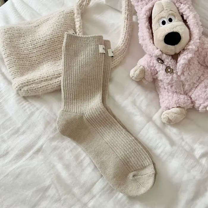 Chaussettes mi-tube en laine à rayures douces pour femmes, étiquette de gril confortable, look au so
