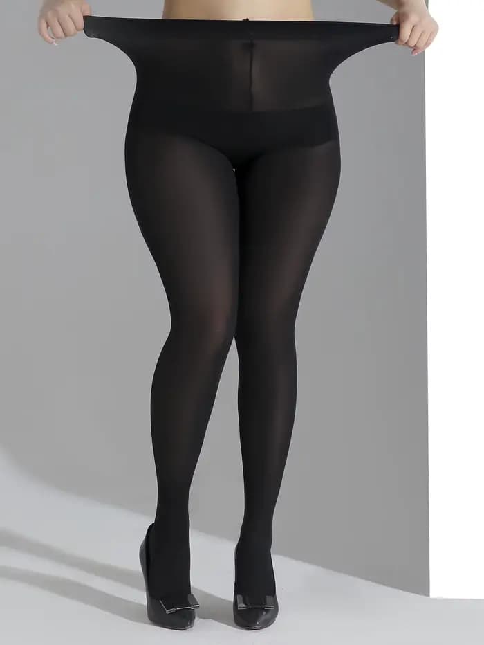 Une paire de collants noirs pour femmes, grande taille, mode, grande taille