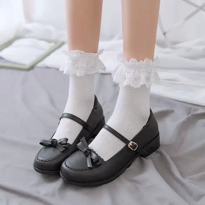 Chaussettes à volants en maille fine et dentelle pour femmes, Style Lolita Kawaii, mignonnes, noires