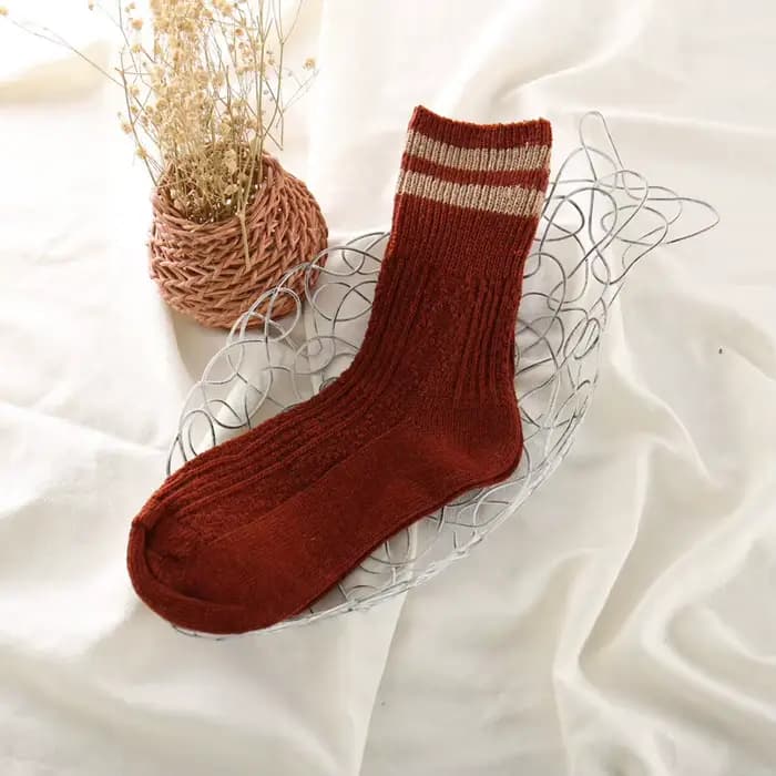 Kawaii femmes hiver chaud doux laine rayé longues chaussettes floues pour fille douce maison intérie