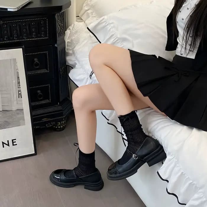 Chaussettes pour femmes Printemps-Été Nouveauté Chaussettes sans coutures fines et respirantes mi-mo