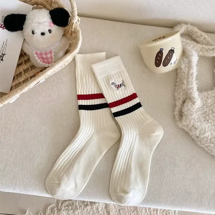Chaussettes à rayures brodées de dessin animé, motif de chien saucisse, chaussettes chaudes d'automn