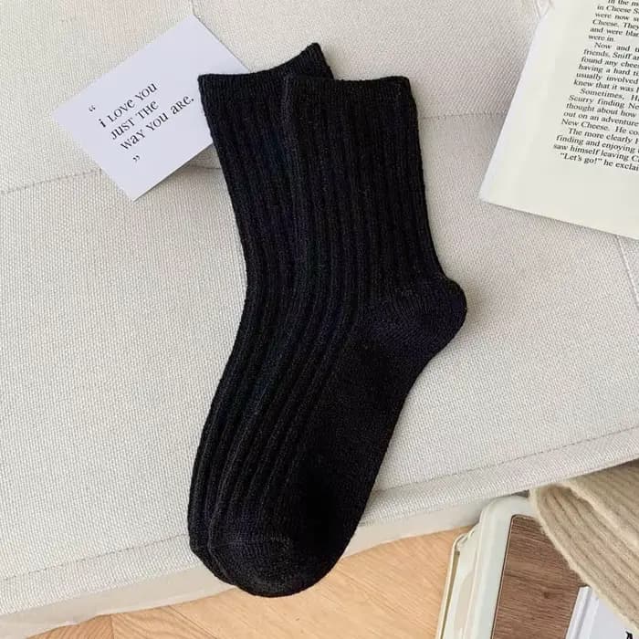 2025 nouveau hiver cachemire laine femmes chaussettes décontracté mode japonaise couleur unie plus é