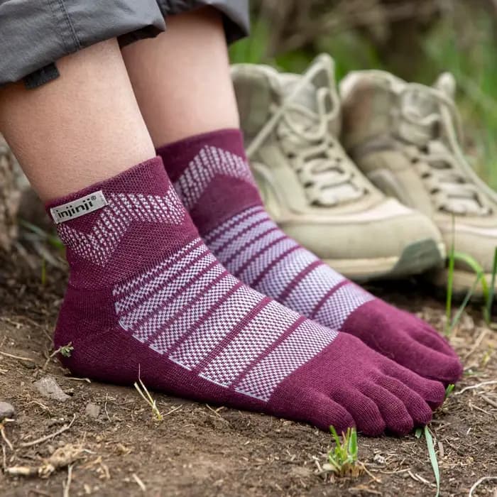 Chaussettes à cinq doigts en laine mérinos Injinji