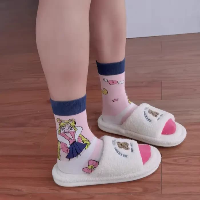 Chaussettes en coton Sailor Moon Tsukino Usagi, mignonnes, douces, confortables, désodorisantes, mi-hautes, multi-usages, pour la maison, cadeaux