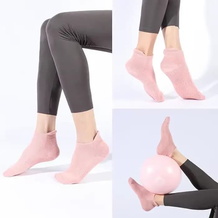 1 paire de chaussettes de Pilates à double grip antidérapant pour le yoga et le sport