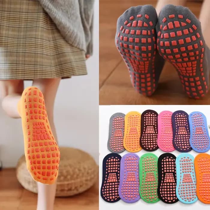 Chaussettes antidérapantes pour enfants et adultes
