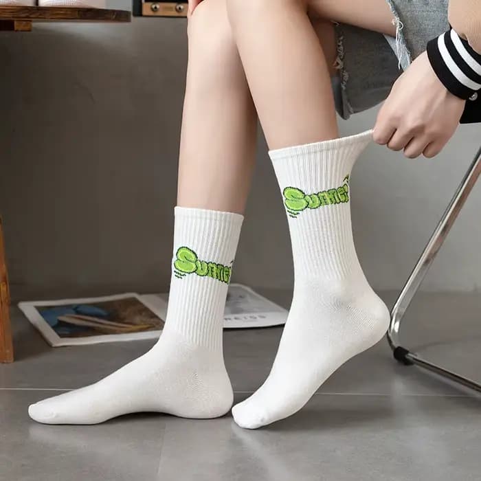 9 paires/ensemble chaussettes unisexes lettres imprimées chaussettes mi-tube simples adaptées à toutes les saisons pour les sports quotidiens
