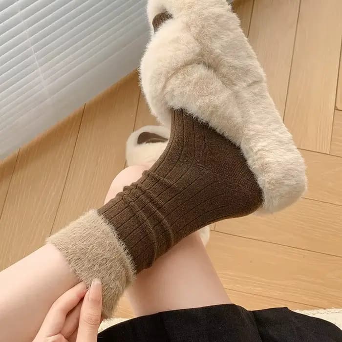 Chaussettes mi-tube monochromes assorties pour femmes