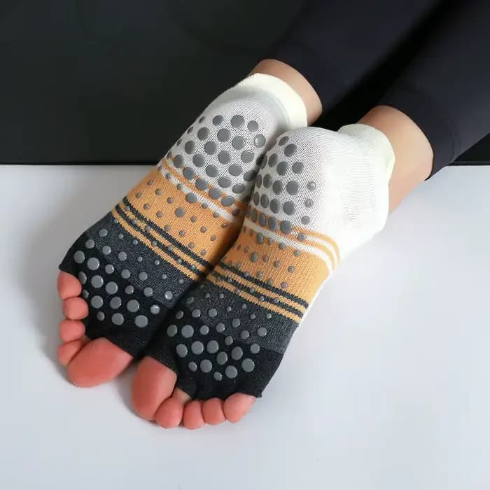 Chaussettes de Yoga à cinq orteils pour femmes