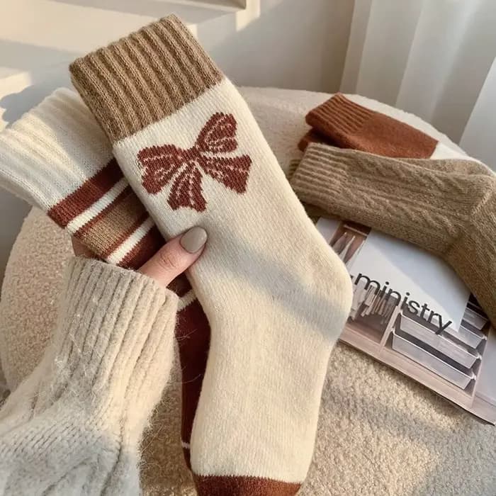 4 paires de chaussettes en cachemire pour femmes