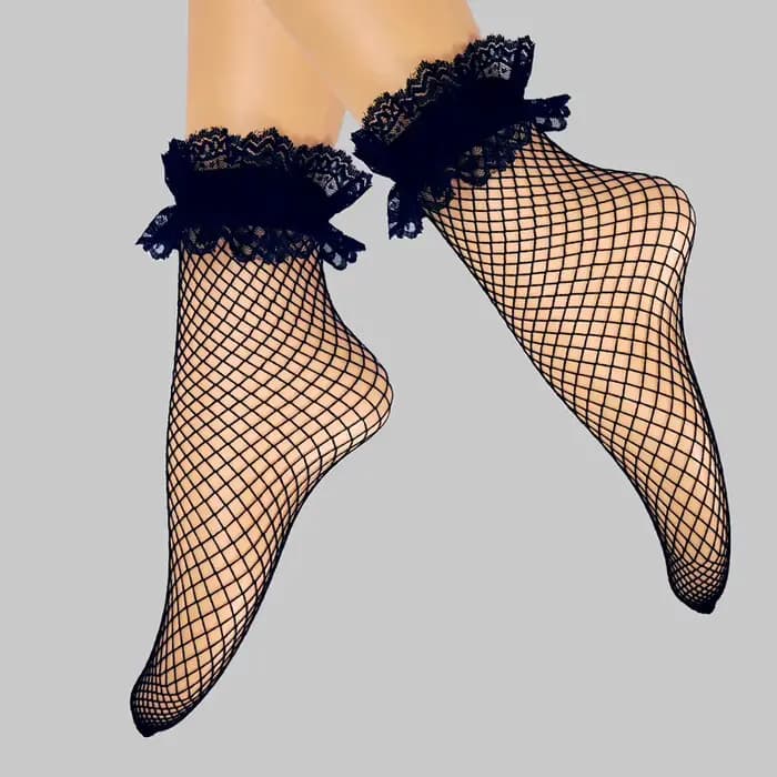 Chaussettes courtes d'été en maille et dentelle
