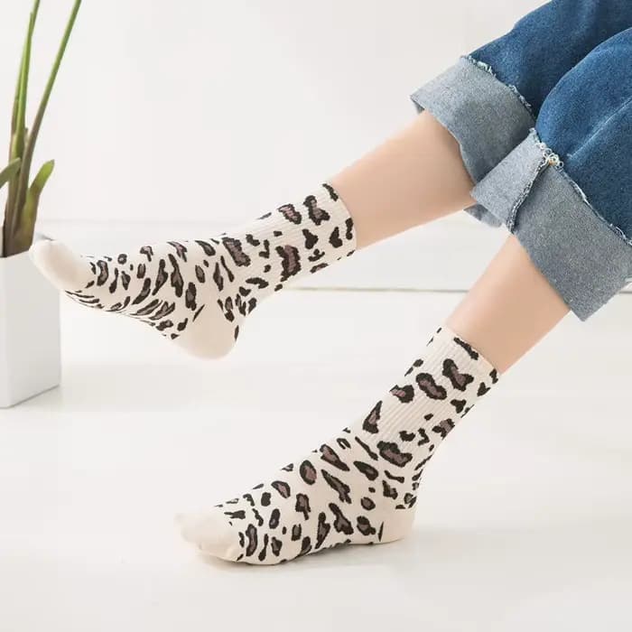 Chaussettes à imprimé léopard pour femmes et filles, Streetwear, Harajuku, Sexy, Mignon, Kawai, Style coréen, Skate, Court, Mode, Printemps, Automne, Nouveau