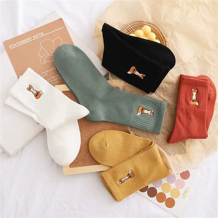 Nouveau mignon broderie renard dessin animé animaux chaussettes drôle