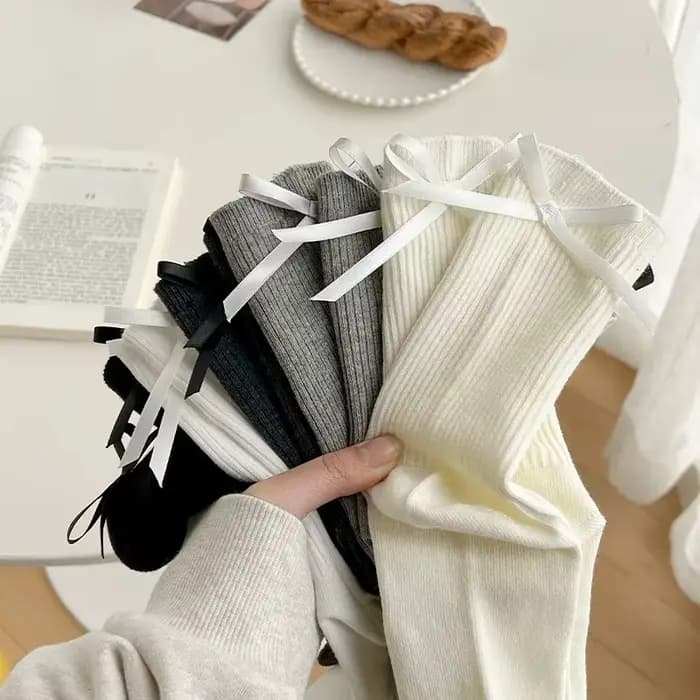 JK-Chaussettes Japonaises à Nministériels d Papillon pour Femme, Accessoire de dehors en Coton, Noir et Blanc