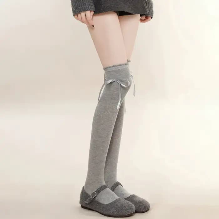 Chaussettes hautes à lacets pour femmes