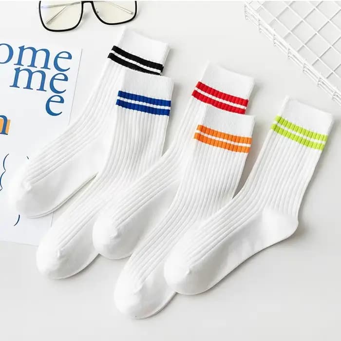 Chaussettes de sport coréennes à rayures blanches et oranges pour femmes