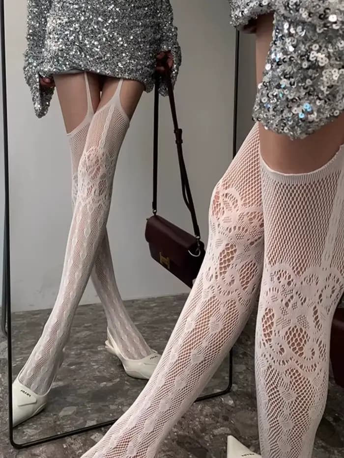 Chaussettes à bretelles en résille en dentelle ajourée pour femmes