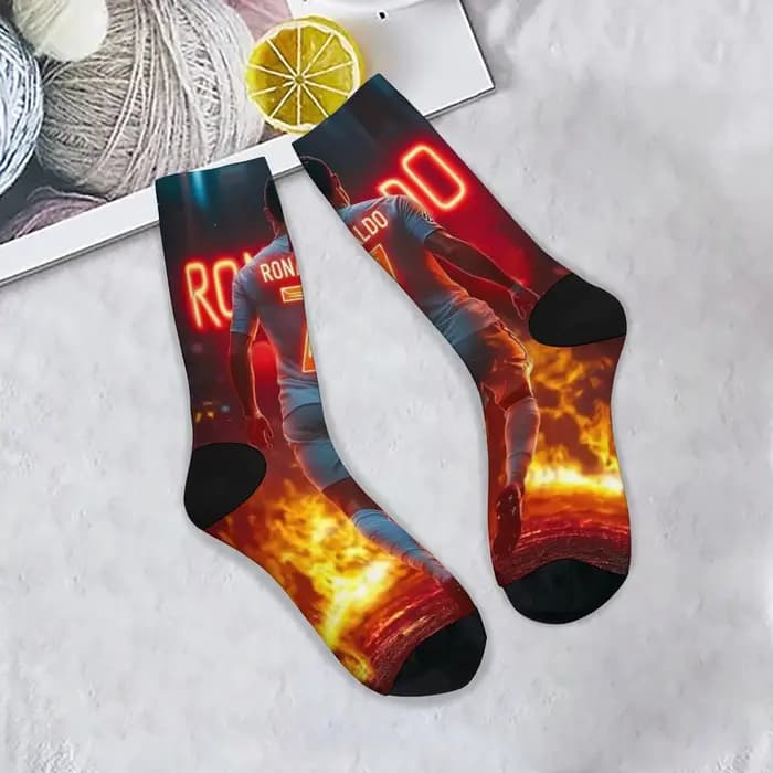 Nouveauté Flame Football CR7 Cristiano Ronaldo chaussettes drôles pour hommes