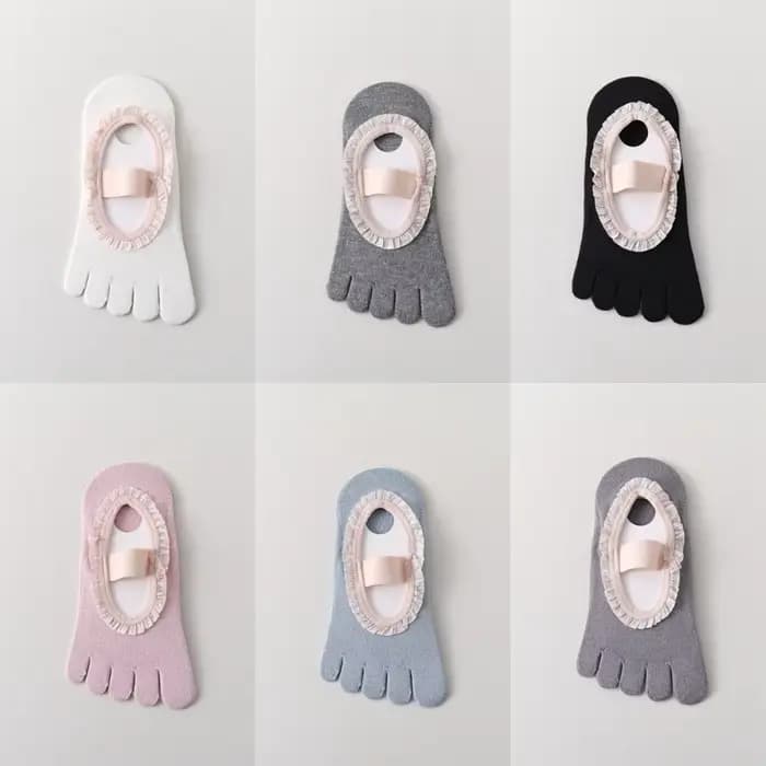 Chaussettes de Pilates à cinq orteils avec grip en silicone plissé
