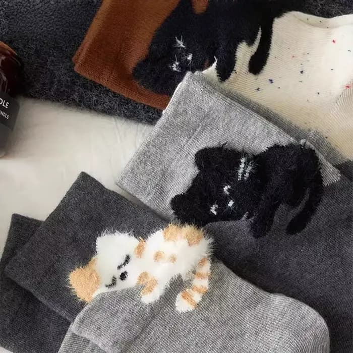 1 paire de chaussettes mi-hautes amusantes et mignonnes à imprimé chats