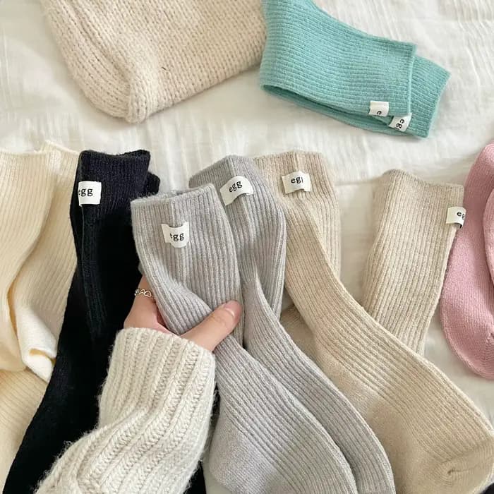 Chaussettes mi-mollet pour femme, automne-hiver, douces, élégantes, unies ou rayées, confortables, en laine, avec étiquette, pour la maison