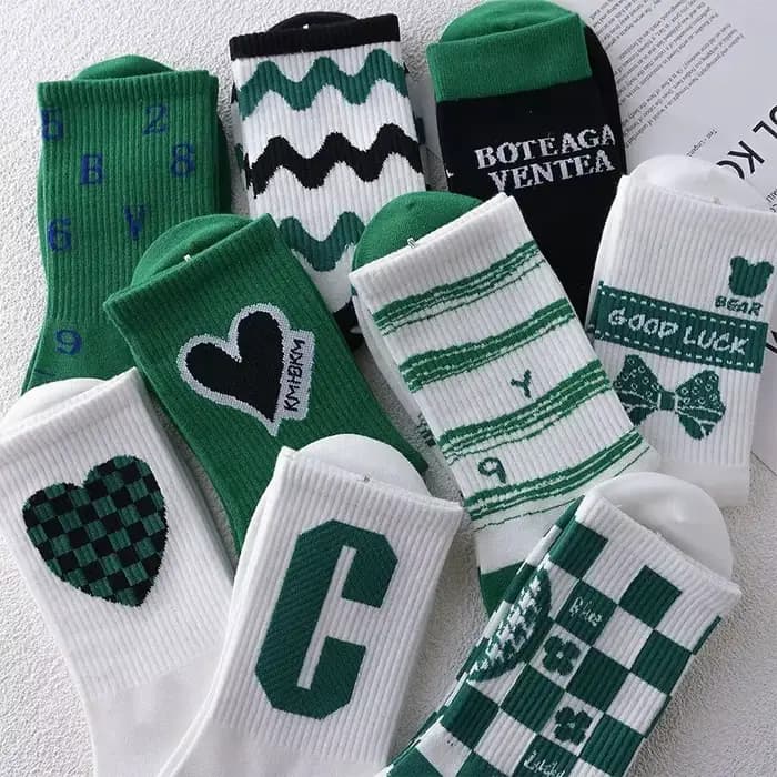 Chaussettes de sport mignonnes et confortables pour hommes et femmes
