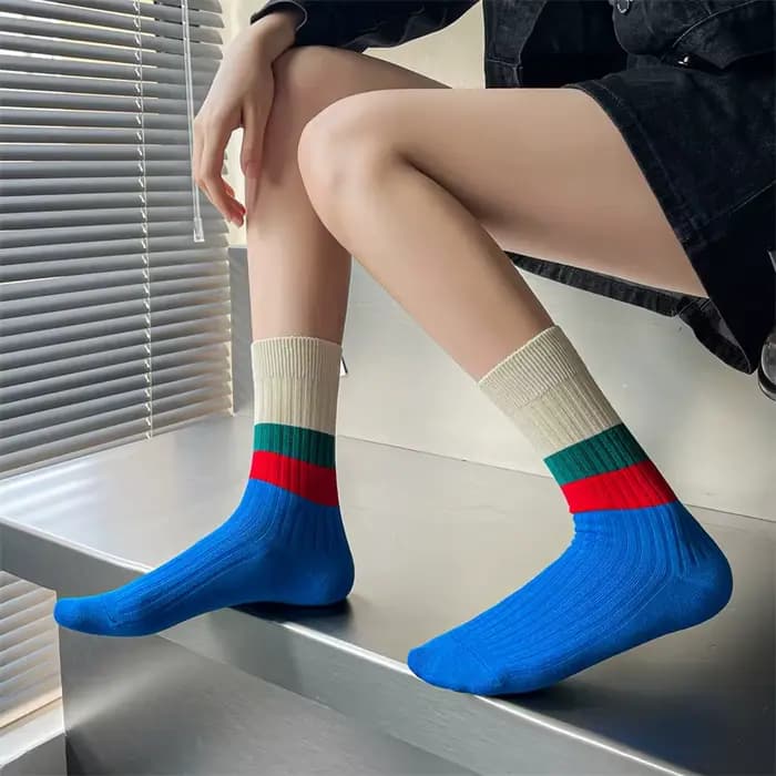 Chaussettes longues rayées en coton pour femmes